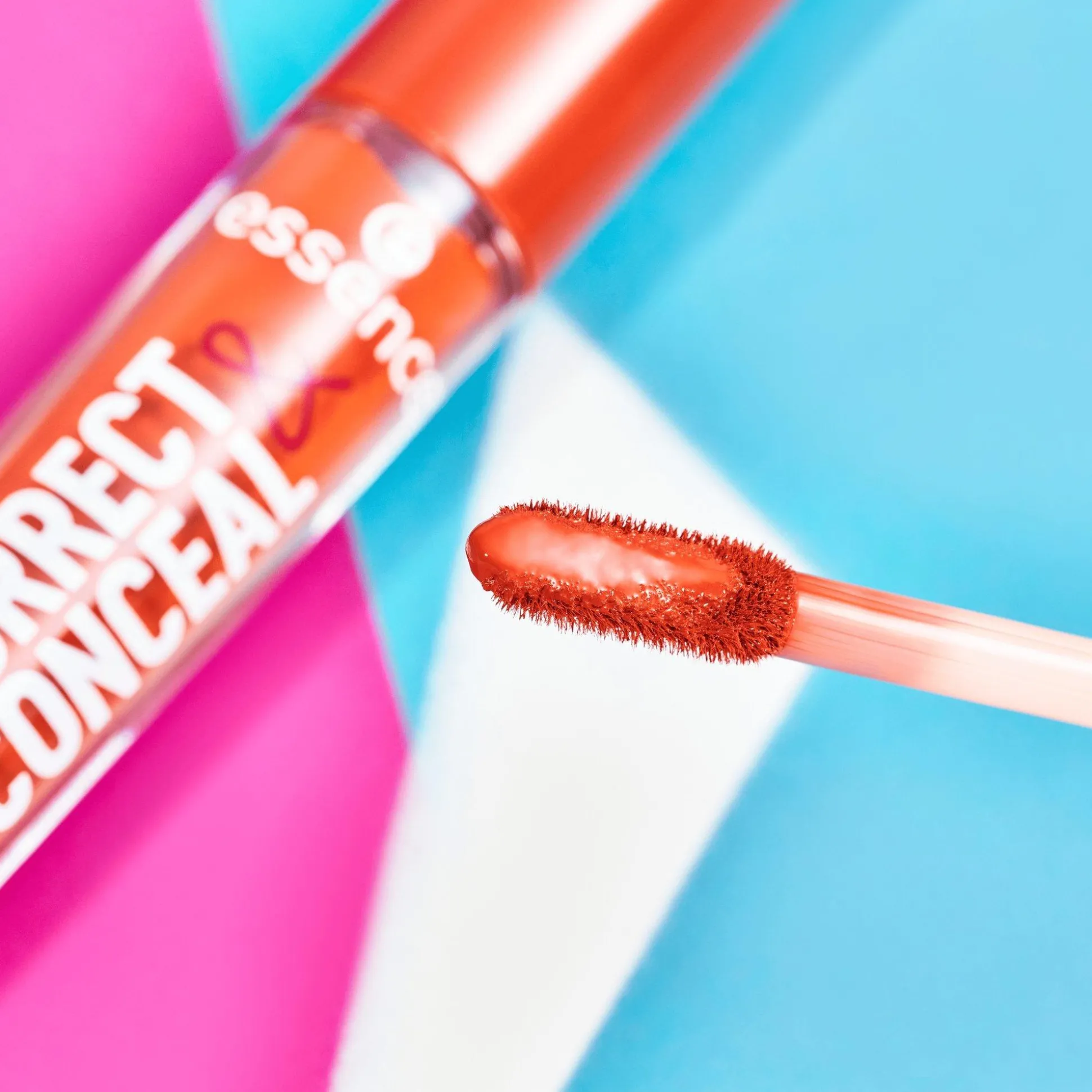 essence Correttore illuminante per il contorno occhi CORRECT & CONCEAL 40 - Deep Store