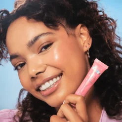 essence Disney Pixar Up blushlighter liquido 01 - Dusk in paradise Shop