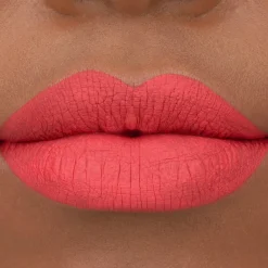 essence 8h matte rossetto liquido 09 - Fiery Red Cheap