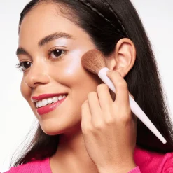 essence Pennello per blush e illuminante Store