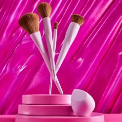 essence Pennello per blush e illuminante Store