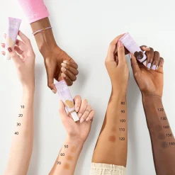 essence SKIN tint 90 - Discount